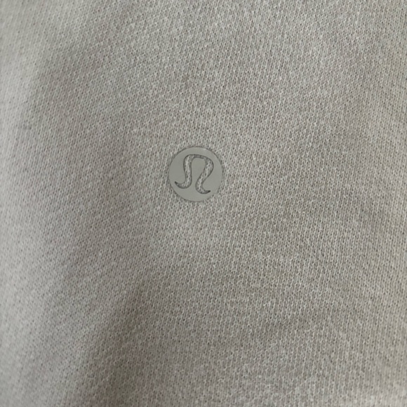 Lululemon Scuba Mid-Rise Oversized Jogger - Light Ivory - Size M - Picture 5 of 7